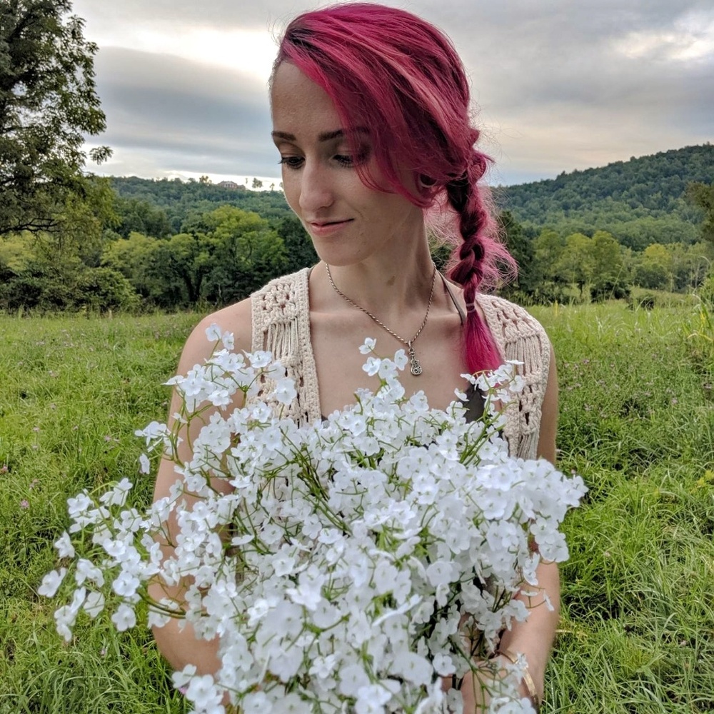 Meet your Posher, Ani